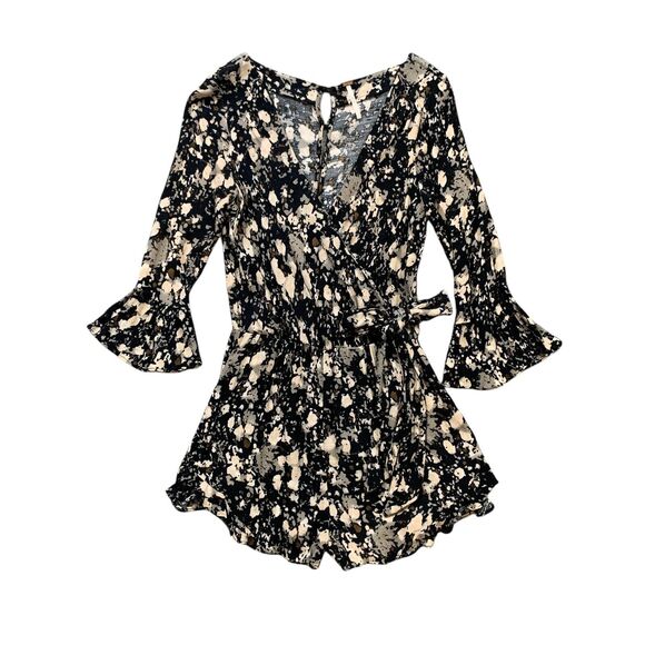 Free People Romper Women XS Extra Small All Right Raven Floral Ruffles Faux Wrap - Picture 1 of 13